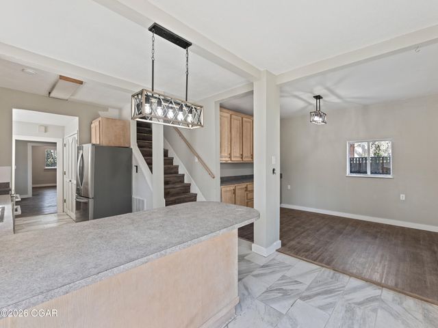 219 N Moffet Avenue, Joplin, MO 64801