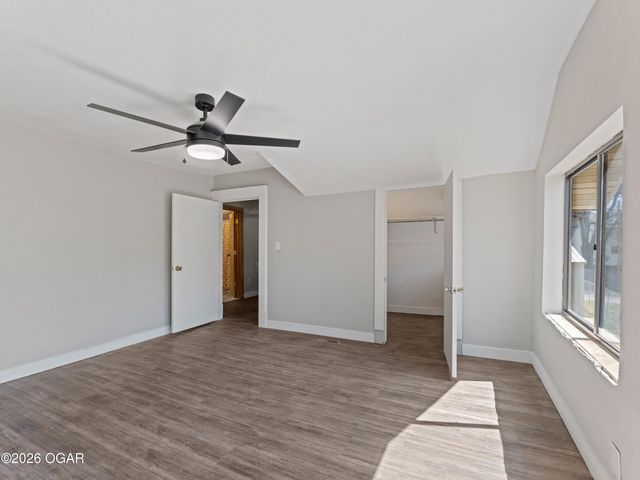 219 N Moffet Avenue, Joplin, MO 64801