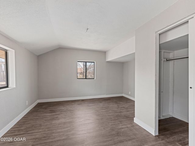 219 N Moffet Avenue, Joplin, MO 64801