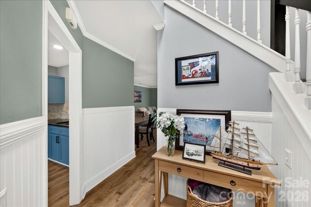 8220 Legare Court, Charlotte, NC 28210