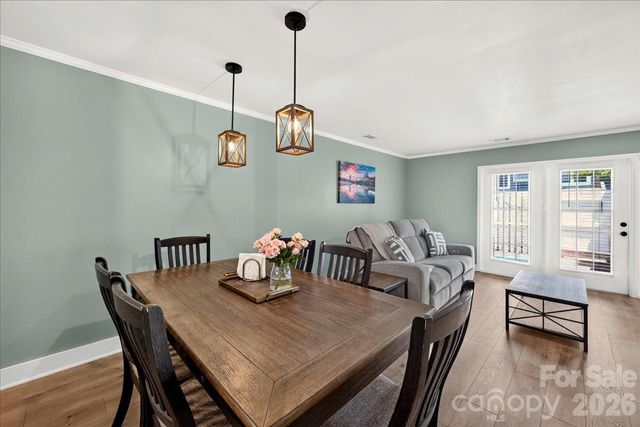 8220 Legare Court, Charlotte, NC 28210