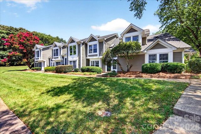 8220 Legare Court, Charlotte, NC 28210