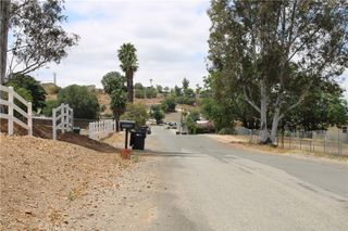 18 Avenida De Los Flores, Menifee, CA 92587