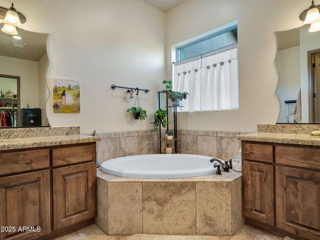 8833 N Grass Valley Lane, Prescott Valley, AZ 86315