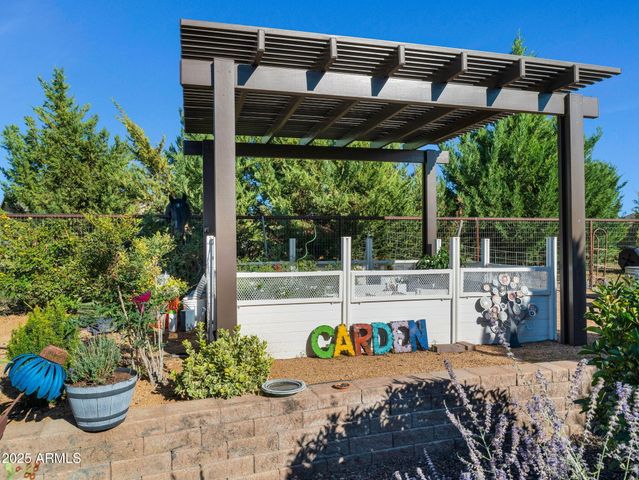 8833 N Grass Valley Lane, Prescott Valley, AZ 86315