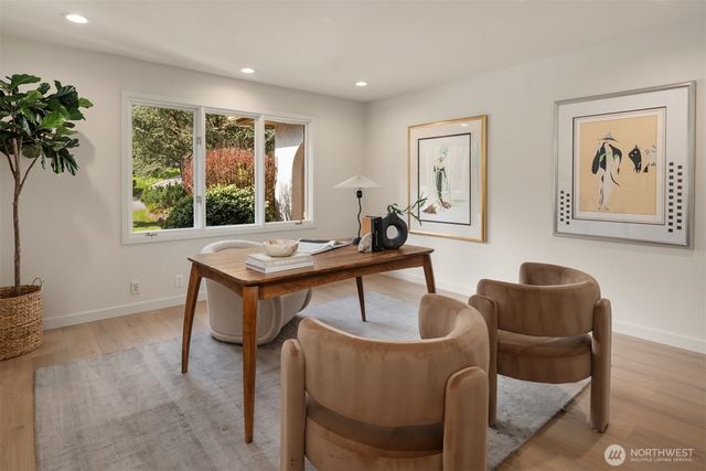 13214 180th Avenue NE, Redmond, WA 98052