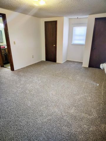 1000 N Doris Avenue, Newcastle, OK 73065
