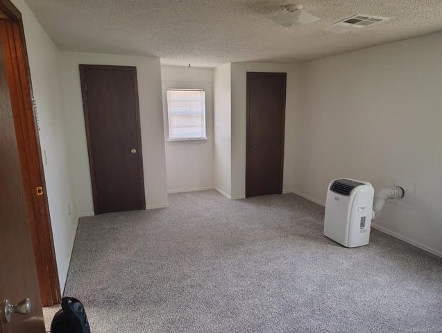 1000 N Doris Avenue, Newcastle, OK 73065