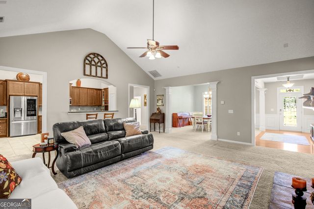 5 Renwick Drive, Senoia, GA 30276