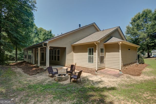 5 Renwick Drive, Senoia, GA 30276