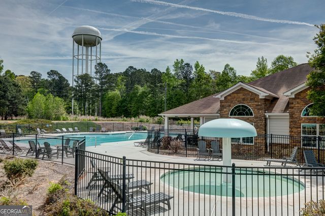 5 Renwick Drive, Senoia, GA 30276