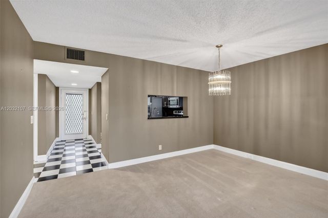 1101 SW 128th Terrace 409C, Pembroke Pines, FL 33027