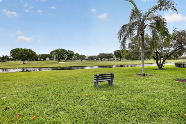 1101 SW 128th Terrace 409C, Pembroke Pines, FL 33027