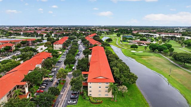 1101 SW 128th Terrace 409C, Pembroke Pines, FL 33027