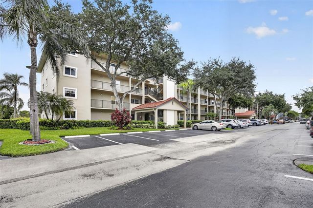 1101 SW 128th Terrace 409C, Pembroke Pines, FL 33027