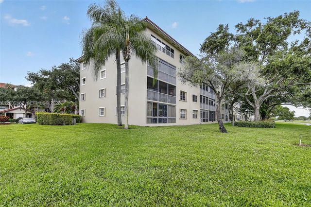 1101 SW 128th Terrace 409C, Pembroke Pines, FL 33027