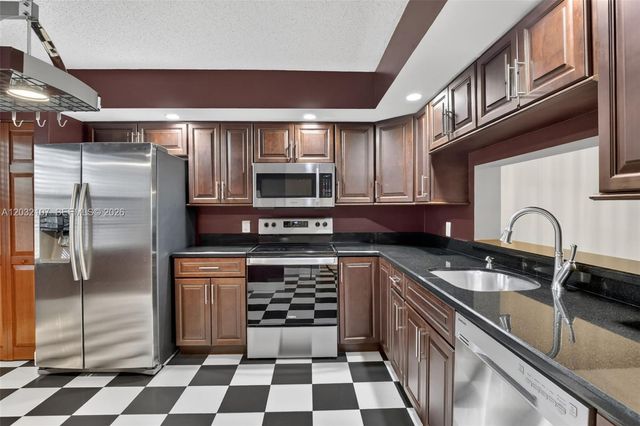 1101 SW 128th Terrace 409C, Pembroke Pines, FL 33027