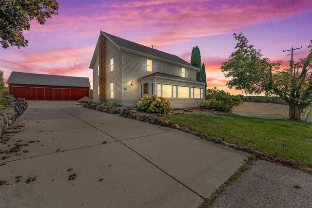 2180 County Highway K, Hartford, WI 53027