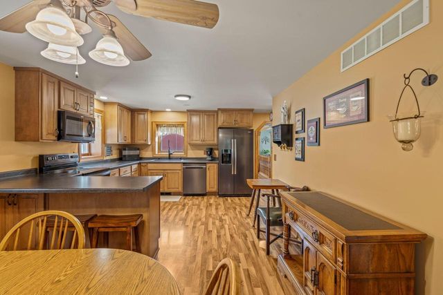 2180 County Highway K, Hartford, WI 53027