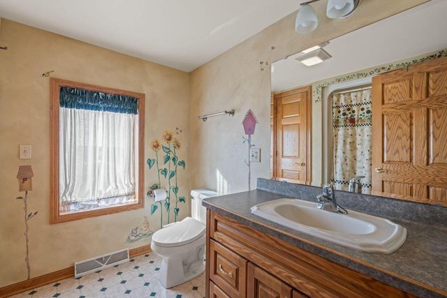 2180 County Highway K, Hartford, WI 53027