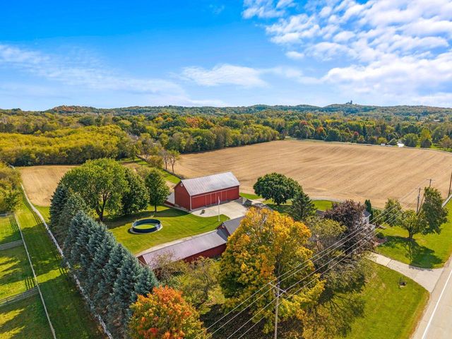 2180 County Highway K, Hartford, WI 53027