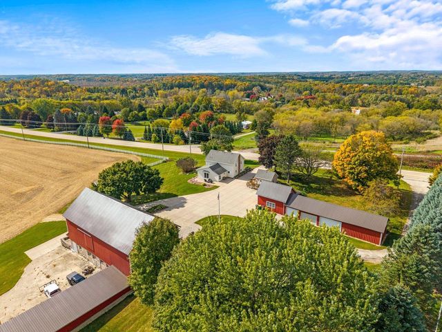 2180 County Highway K, Hartford, WI 53027