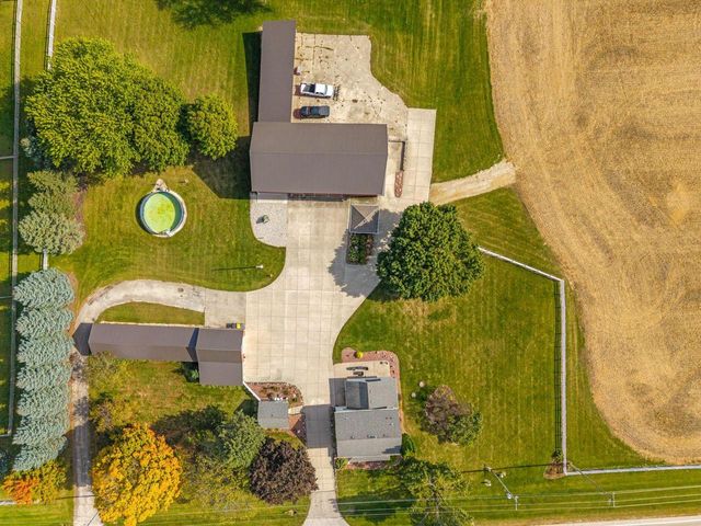 2180 County Highway K, Hartford, WI 53027