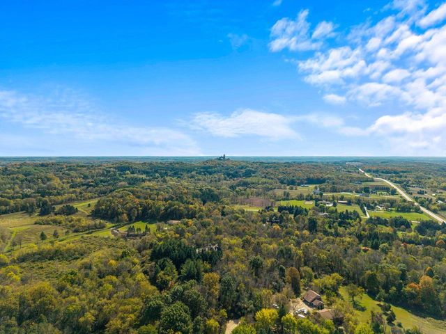 2180 County Highway K, Hartford, WI 53027