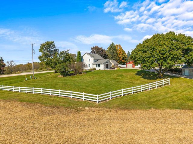 2180 County Highway K, Hartford, WI 53027
