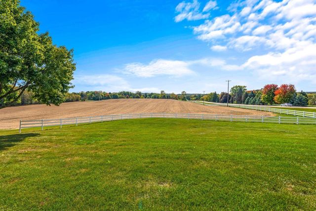 2180 County Highway K, Hartford, WI 53027