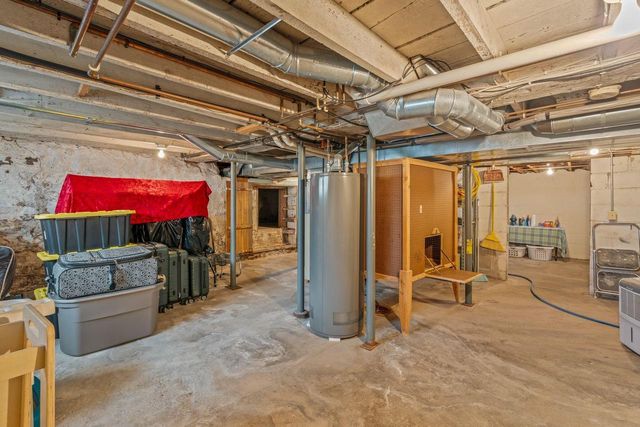 2180 County Highway K, Hartford, WI 53027