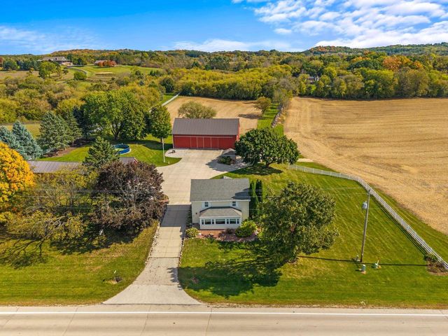 2180 County Highway K, Hartford, WI 53027