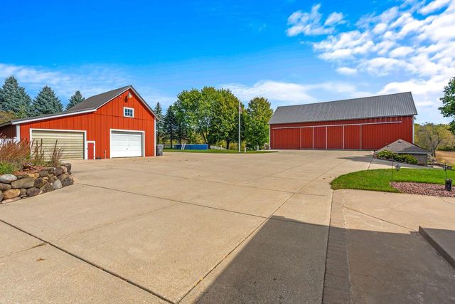 2180 County Highway K, Hartford, WI 53027
