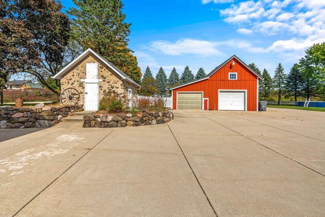 2180 County Highway K, Hartford, WI 53027