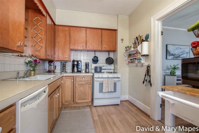 1674 Cleveland Avenue, Wyoming, MI 49509