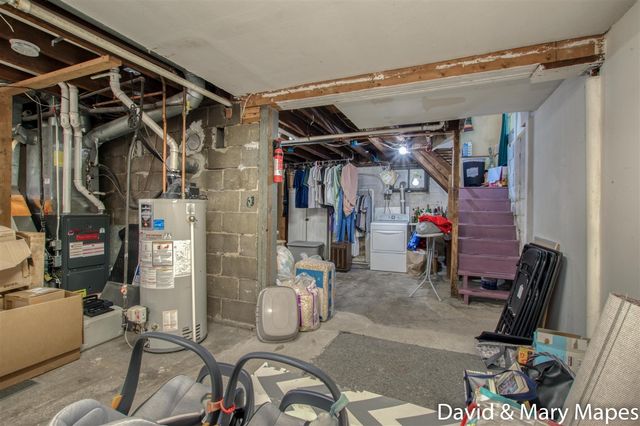 1674 Cleveland Avenue, Wyoming, MI 49509