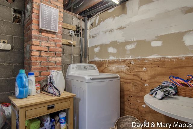 1674 Cleveland Avenue, Wyoming, MI 49509