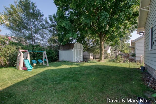 1674 Cleveland Avenue, Wyoming, MI 49509