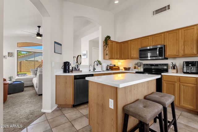 1216 W PINON Avenue, Gilbert, AZ 85233
