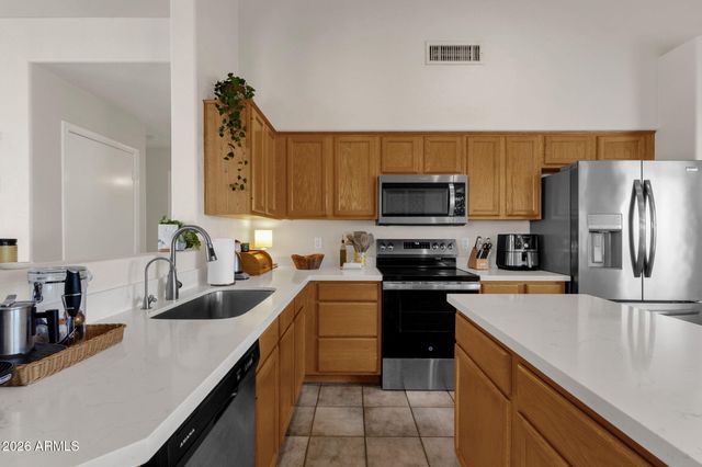 1216 W PINON Avenue, Gilbert, AZ 85233