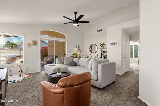 1216 W PINON Avenue, Gilbert, AZ 85233