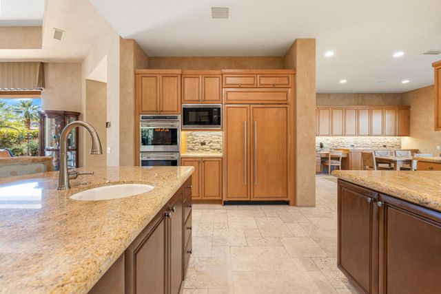 77638 Via Venito, Indian Wells, CA 92210