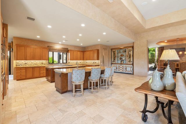 77638 Via Venito, Indian Wells, CA 92210