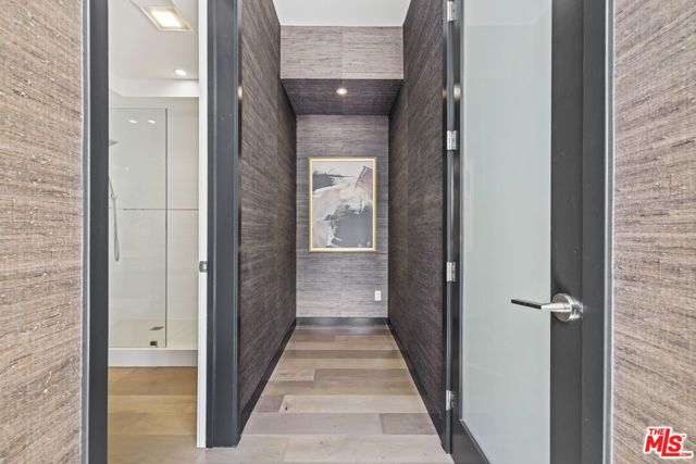 2756 Westshire Drive, Los Angeles, CA 90068