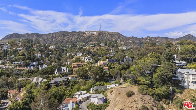 2756 Westshire Drive, Los Angeles, CA 90068