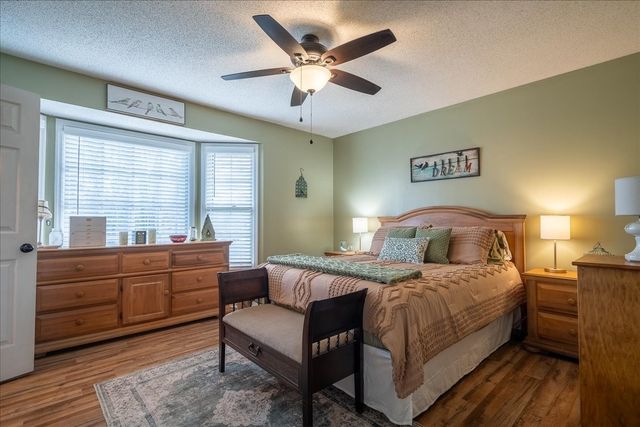 1606 Briarwood Dr, Lawrenceburg, TN 38464