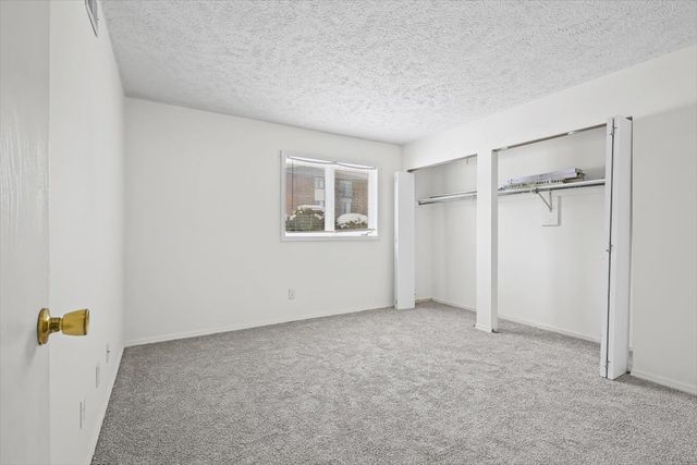 1916 Tracy Drive 31, Bloomington, IL 61704