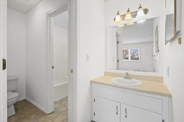 1916 Tracy Drive 31, Bloomington, IL 61704