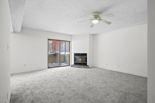 1916 Tracy Drive 31, Bloomington, IL 61704