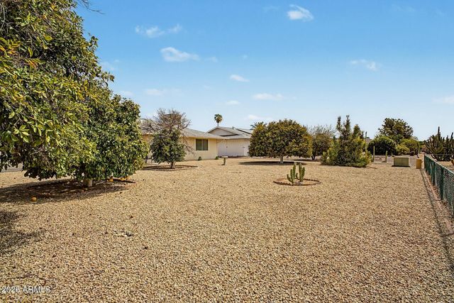 9715 W SPANISH MOSS Lane, Sun City, AZ 85373